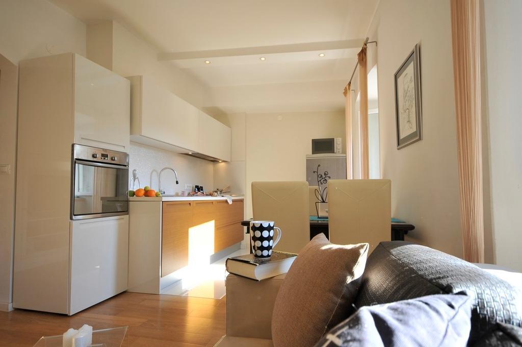 Apartment Flower ドゥブロブニク エクステリア 写真